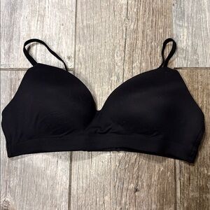 SOMA Wireless Bra Black 38B womens